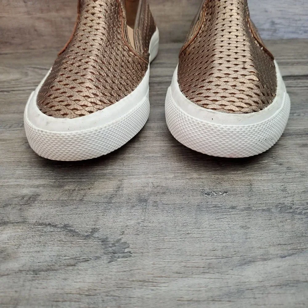 ❤️403 Sperry Seaside Perforated Platinum Metallic Gold Slip-On Sneaker